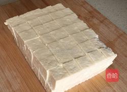 香椿拌豆腐的做法图解7
