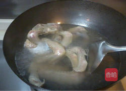 余氏黑鸭的做法图解1