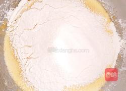 草莓浮云卷的做法图解3