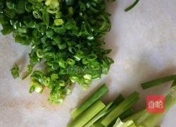 葱油拌面的做法图解1