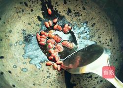 大虾菠菜蛋花汤的做法图解4