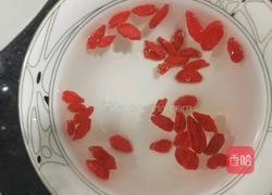 红枣枸杞姜汤的做法图解2