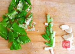 快手干煸菜花的做法图解3