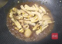 鱿鱼筒爆炒青椒红的做法图解9