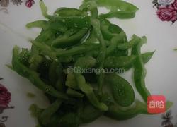 菜椒炒鸭肫的做法图解5