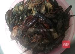 十三香小龙虾的做法图解1