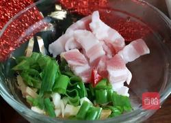 做出饭店一样味道的白菜炒木耳的做法图解2