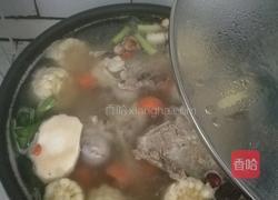 玉米胡箩卜炖筒子骨(电磁炉)的做法图解7