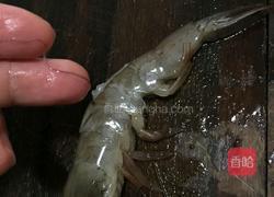 蒜蓉粉丝开边虾的做法图解1