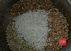 什锦糖水的做法图解2