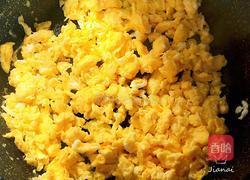 韭菜虾皮木耳盒子的做法图解7