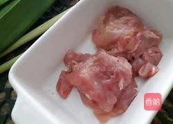 泰国香兰叶鸡的做法图解3