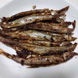 香煎多春鱼的做法[图]
