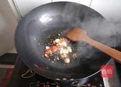 猪油炒长油方包菜的做法图解4