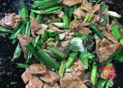 蒜苗炒猪肝的做法图解13