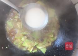 腊肠炒角瓜的做法图解9