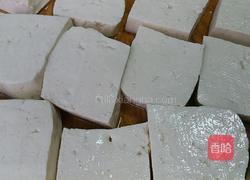 脆皮豆腐的做法图解3