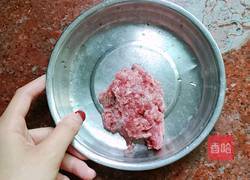 玉米瘦肉蛋花羹的做法图解2