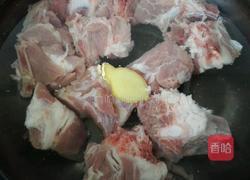 百叶结烧肉的做法图解1