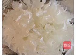 桂花皂角米桃胶银耳羹的做法图解4