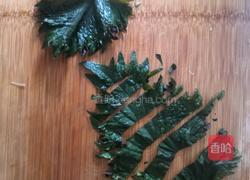 紫苏炒田螺的做法图解3