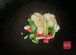 紫苏炒田螺的做法图解5