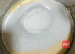火龙果舒芙蕾松饼-甜品收割机的做法图解5