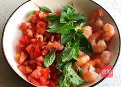 海虾番茄沙拉土司的做法图解7