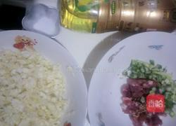 经典猪肉白菜包的做法图解5