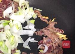 葱爆牛肉的做法图解6