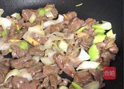 葱爆牛肉的做法图解8