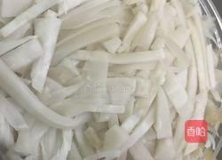 酸笋鱼的做法图解1