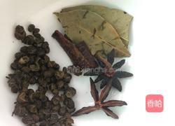 卤鹅的做法图解1