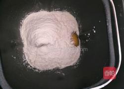 蜂蜜红枣吐司面包（面包机）的做法图解5