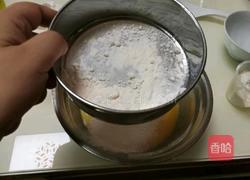 戚风蛋糕的做法图解3