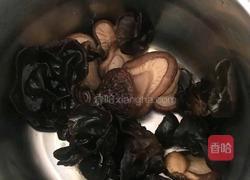 迷你生煎包的做法图解1