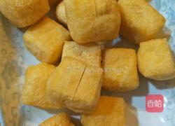 木耳豆腐包炒卷心菜的做法图解1