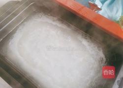 皮蛋瘦肉粥的做法图解7