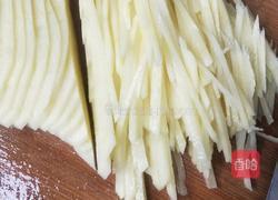 酸辣土豆丝的做法图解1