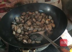 辣椒炒花蛤的做法图解4