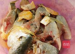 玉米番茄鱼的做法图解2