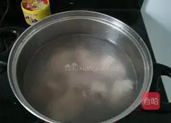 Illustration of how to make large plate chicken 1