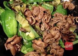 甜椒炒肥肠的做法图解5