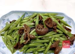 四季豆炒肥肠的做法图解4
