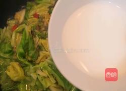 枸杞素包菜的做法图解11