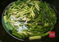 芦笋炒肉片的做法图解3