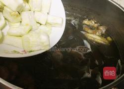 黑豆花生海带水瓜鸡汤的做法图解13
