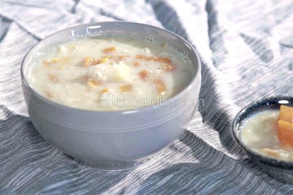 木瓜银耳牛奶糖水
