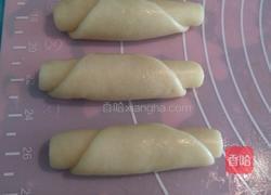 不用醒面的蛋黄酥 的做法图解9