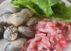 海鲜菠菜粥的做法图解1